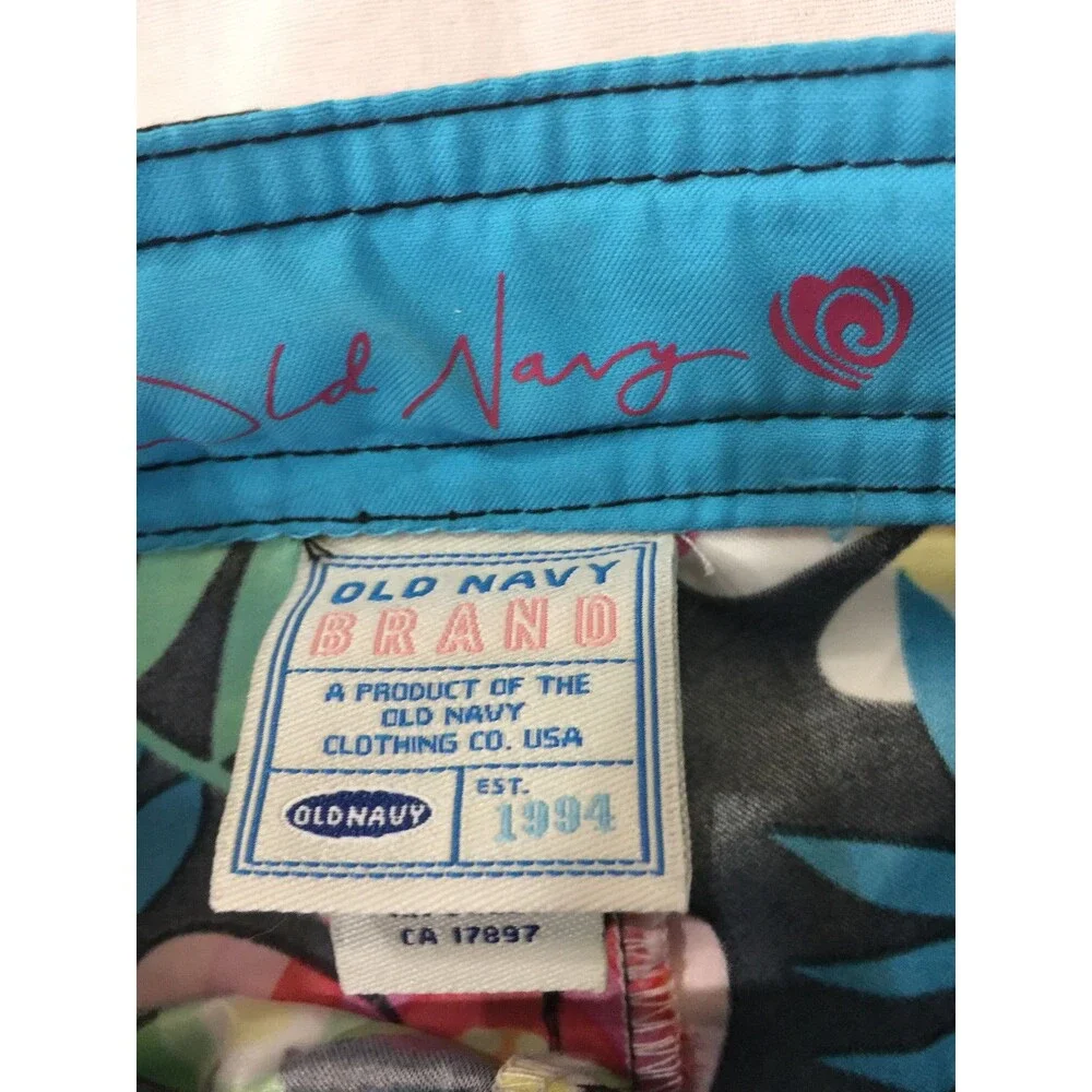 OLD NAVY GIRLS  SWIM SHORTS SIZE 4